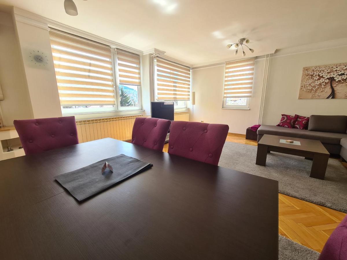Walnut Apartment - Private Garage Saraievo Exterior foto